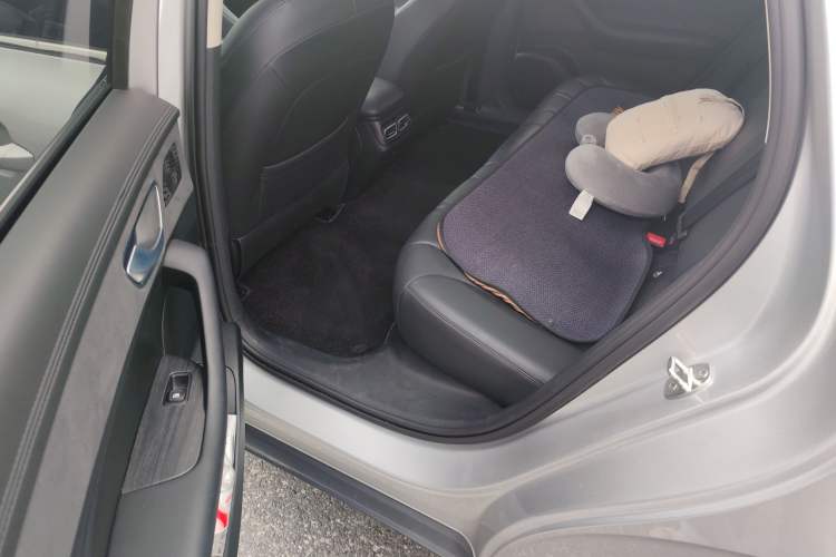 Used Roewe D7 2025 DMH 125km World Champion Excellence Edition