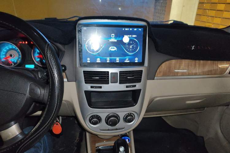 Used Buick Excelle 2015 1.5L Automatic Classic Model
