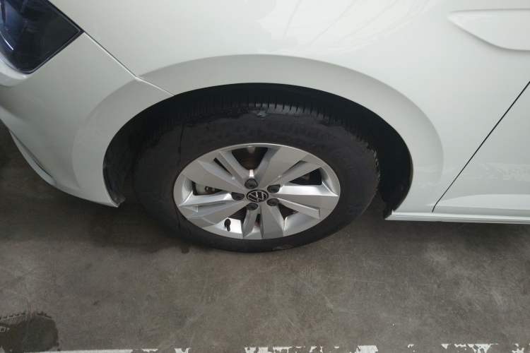Used Volkswagen Polo 2023 Revised Plus 1.5L Automatic – Enjoy Life Edition Left Front Wheel Hub