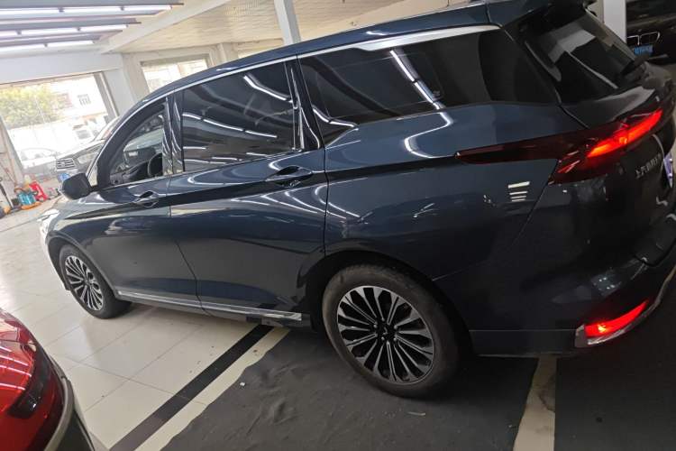 Used Wuling Victory 2023 280T CVT Excellence Model