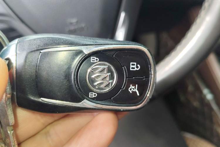 Used Buick Envision 2020 20T Two-Wheel Drive Luxury Model