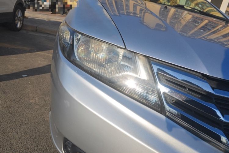 Used Honda City Classic 2012 1.5L manual Comfort version