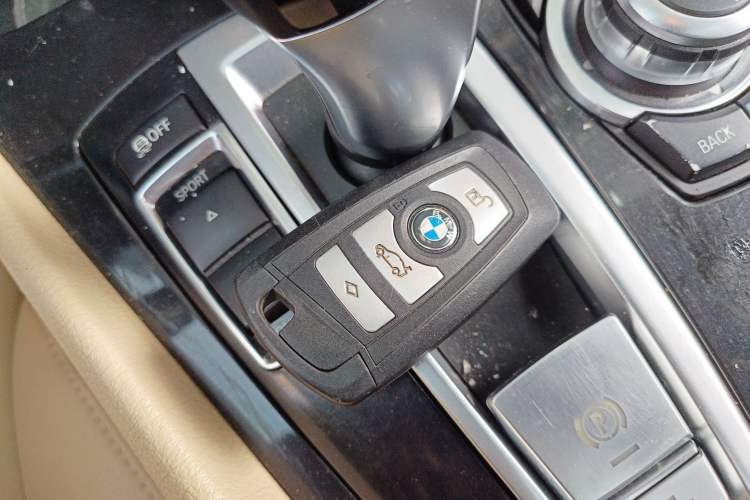 Used BMW 5 Series GT 2013 535i Leading Model