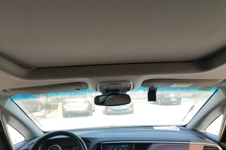 Used Buick GL6 2018 18T 6-Seater Prestige Model
