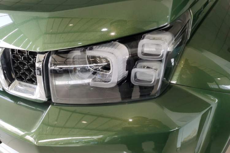 Used BAIC Off-Road BJ40 2023 2.0T Automatic Four-Wheel Drive Urban Hunter Edition Chivalrous Type