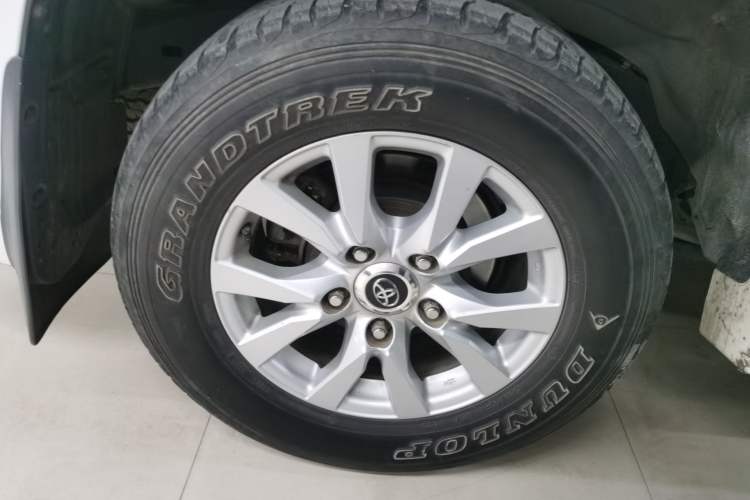 Used Toyota Land Cruiser 2019 4.0L 7-Seater Automatic Transmission Middle East Version