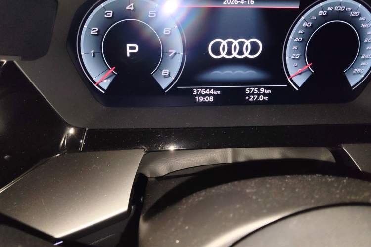 Used Audi A3 2021 A3L Limousine 35 TFSI Luxury Sport Edition Odometer Close Up
