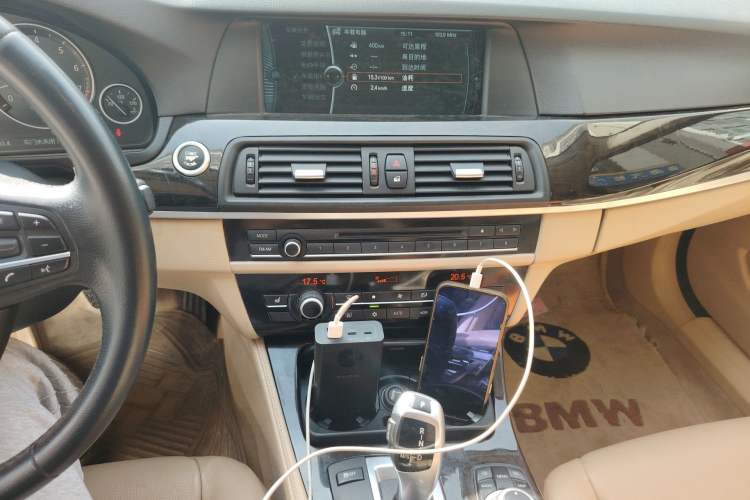 Used BMW 5 Series 2011 523Li Luxury Model
