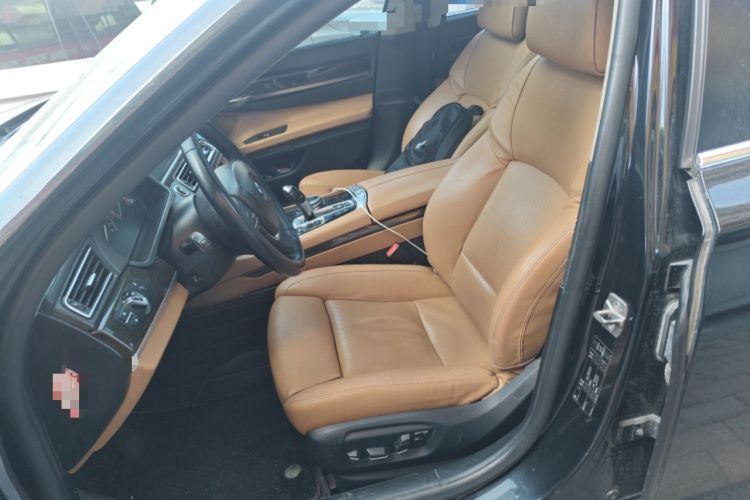 Used BMW 7 Series 2013 730Li Leading Model
