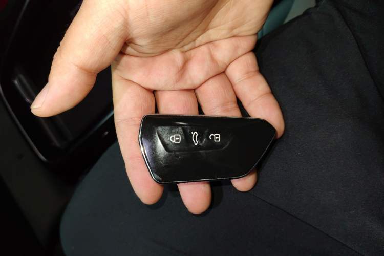 Used Volkswagen ID.4 X 2023 Upgraded Model Ultra-Long Range Version Vehicle Key