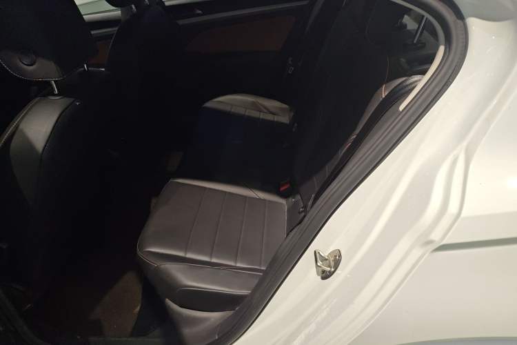 Used Volkswagen Bora 2023 200TSI DSG Enjoyment Edition Left Rear Seat