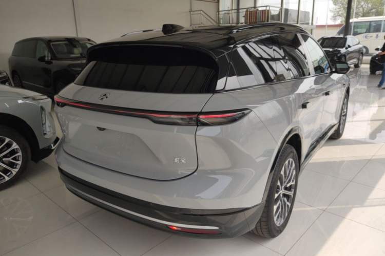 Used Nio ES6 2025 75 kWh Rear Right 45 Deg