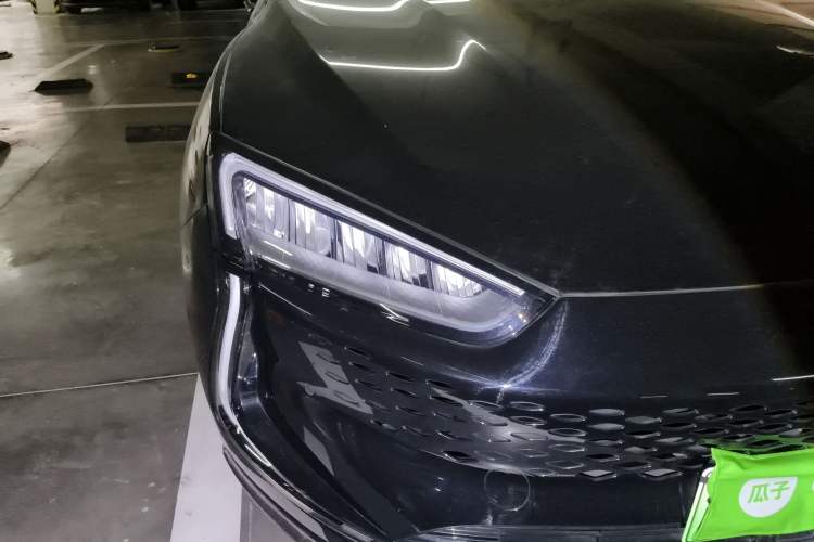 Used SERES SF5 2020 Two-Wheel Drive High-Performance Sports Edition
