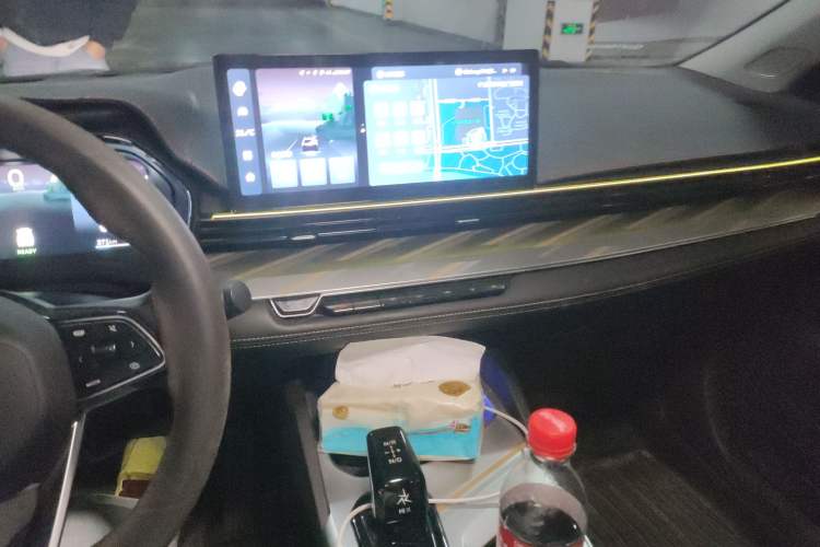 Used Geely Auto Emgrand L HiP 2022 1.5TD-DHT Pro 100KM Super Clean Audio And AC Panel