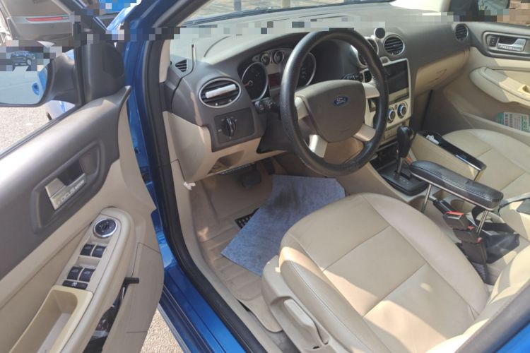 Used Ford Focus 2011 Hatchback 1.8L Automatic Fashion Edition
