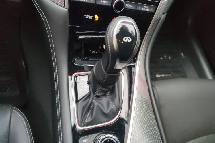Used Infiniti Q50L 2021 2.0T Enjoyment Sport Edition Gear Lever
