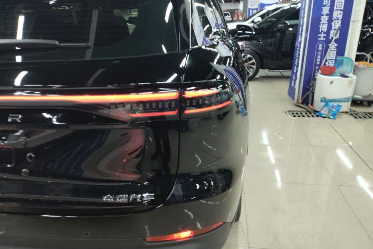 Used Chery Tiggo 8 L 2025 Model 2.0T Two-Wheel Drive Changhong Edition—5 Seaters