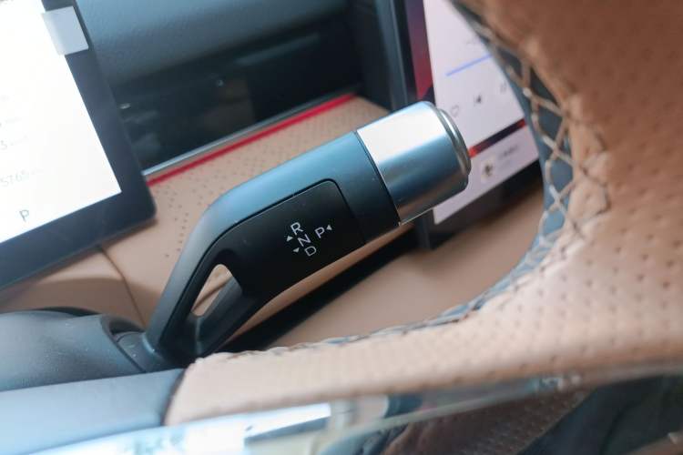 Used Geely Galaxy Galaxy 8 2025 130km EM-i Deluxe Edition