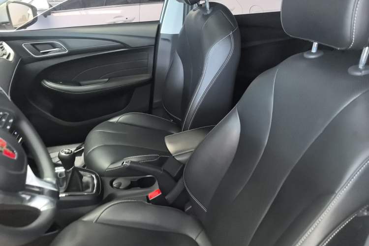 Used Roewe i5 2020 1.5L Manual 4G Connect Leehao Flagship Edition