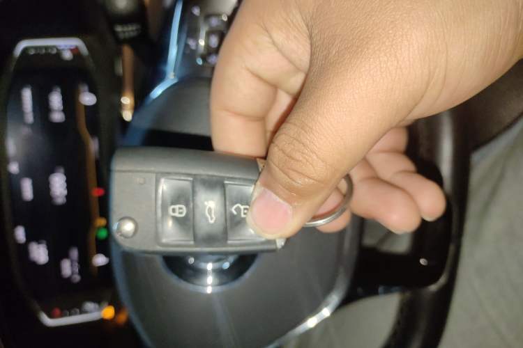 Used Volkswagen Tharu 2019 280TSI Two-Wheel Drive Flagship Edition China V Standard
