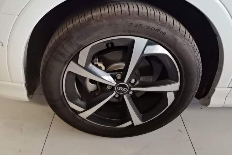 Used Audi Q3 2024 35 TFSI Fashion Dynamic Edition