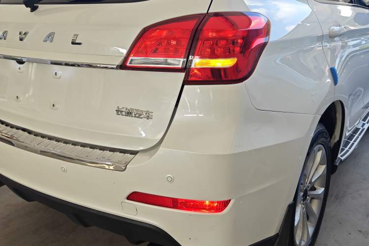 Used Haval H2 2017 Red-Label 1.5T Automatic Two-Wheel Drive Elite Model