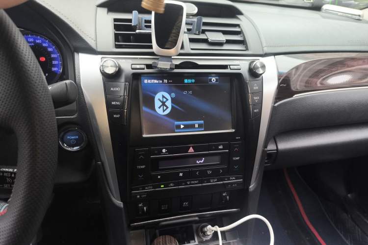 Used Toyota Camry 2016 Dual-Engine 2.5 HG 10th Anniversary Deluxe Navigation Edition