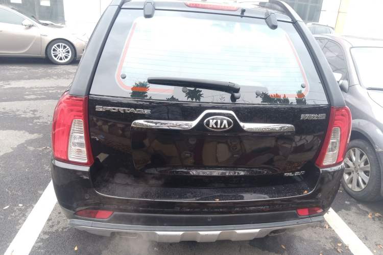 Used Kia Sportage 2013 2.0L Automatic Two-Wheel Drive GL Trim
