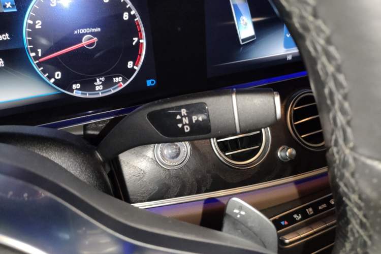 Used Mercedes-Benz E-Class 2019 E 300 L Sporty and Stylish Model