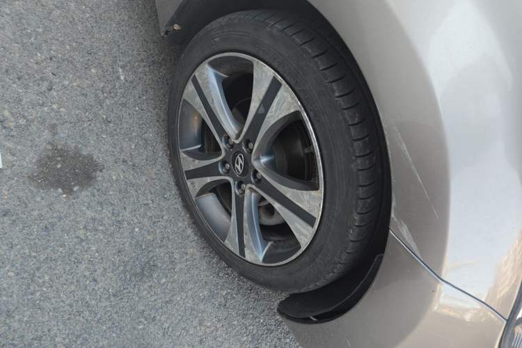 Used Hyundai Elantra (5th Generation / Langdong) 2012 1.8L Automatic Prestige Model
