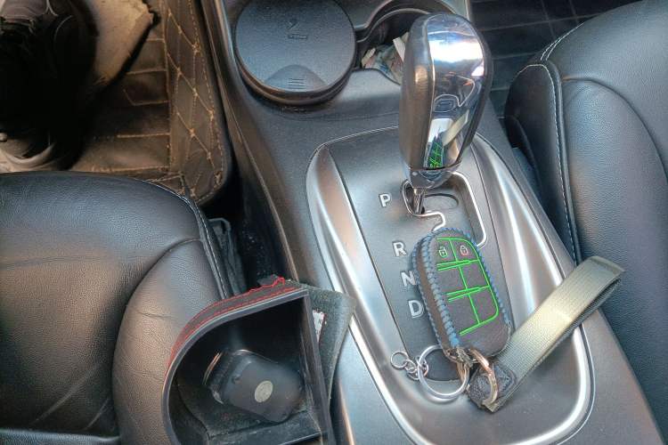 Used Dodge Journey 2016 2.4L Two-Wheel-Drive Touring Edition Gear Lever