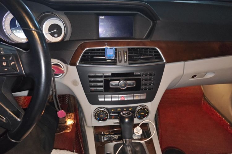 Used Mercedes-Benz C-Class 2010 C 200K Standard Model Audio And AC Panel