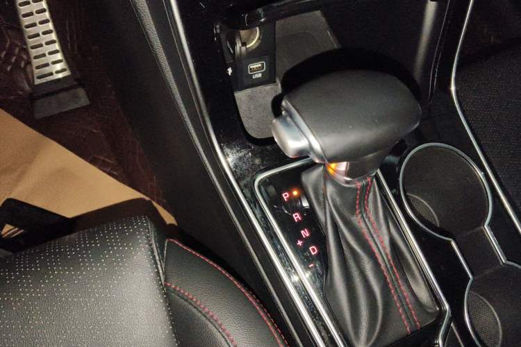 Used Kia KX5 2019 1.6T Automatic Two-Wheel Drive Luxury Edition