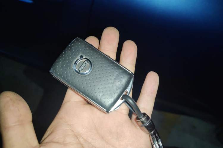 Used Volvo XC60 2019 T5 4x4 Zhiyuan Sport Edition China V Standard