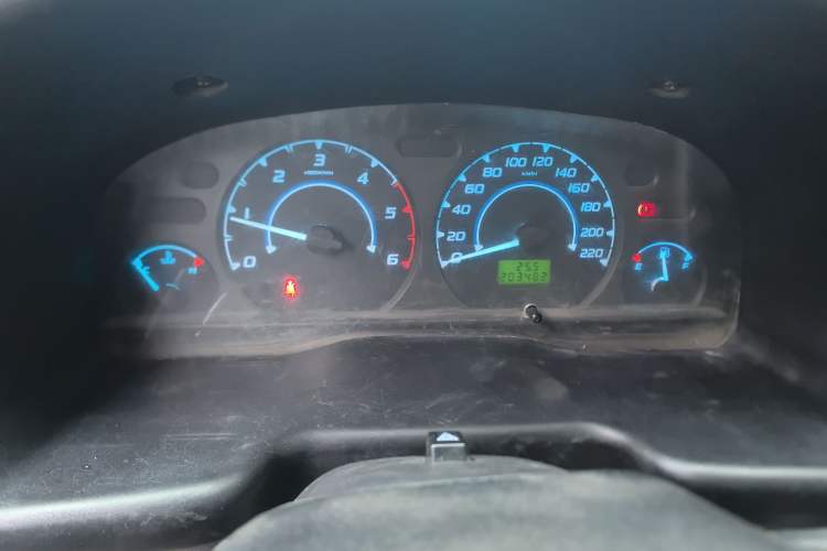 Used JMC Transit 2017 2.8T Commercial Version Long Wheelbase Mid-Roof 6/7/8-Seater JX493