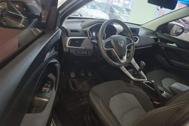 Used Baojun 530 2018 1.5T Manual Comfort Version China V
