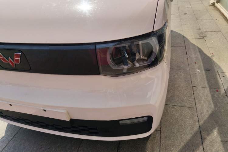 Used Wuling Hongguang MINIEV 2021 Macaron Fashion Model Lithium Iron Phosphate