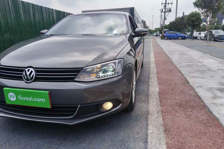 Used Volkswagen Sagitar 2014 Revised Version 1.6L Automatic Comfort Edition
