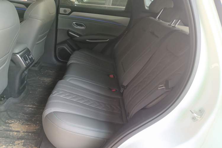 Used BYD Song L DM-i 2025 Intelligent Driving Version 160 km Beyond-Range Type