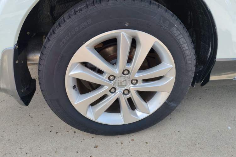 Used Honda Crosstour 2014 2.4L Luxury Edition Right Rear Wheel Hub