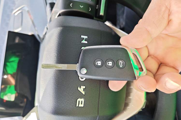 Used Baojun KiWi EV 2022 Designer Lite Edition Lithium Iron Phosphate
