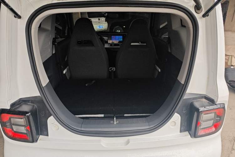 Used Geely Galaxy Panda 2025 210 km – Yuanqi Bear
