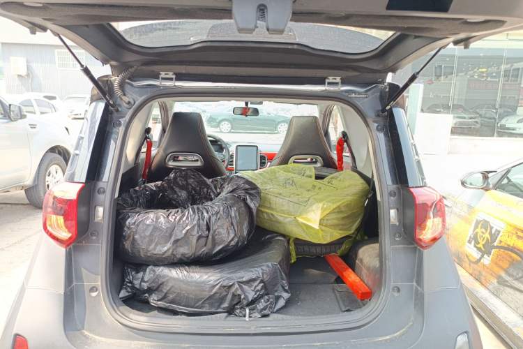 Used Chery New Energy Little Ant 2019 4-Seater Smart Luxe Version 30.6 kWh Trunk