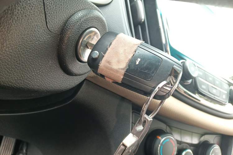 Used Chevrolet Monza 2021 320 Automatic Enjoyment Sunroof Edition