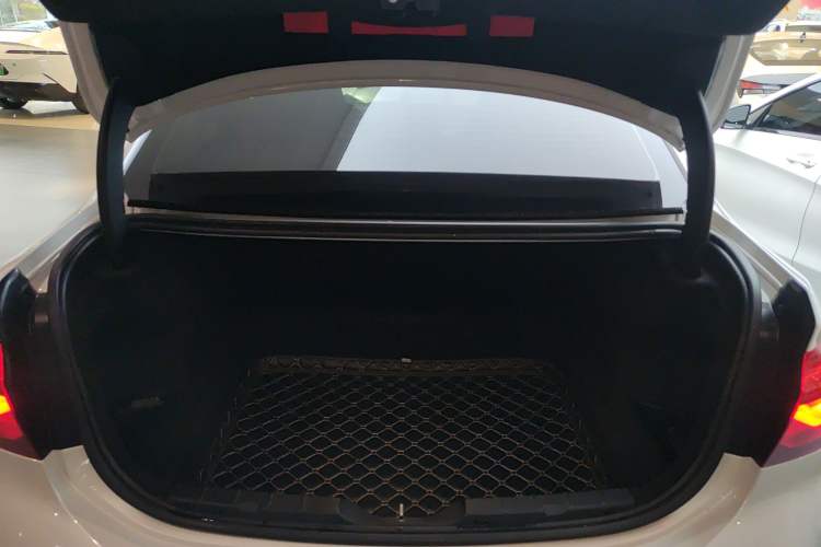 Used BMW 1 Series 2023 125i M Sport Night Edition Trunk