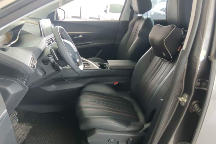 Used Peugeot 4008 2018 350THP Elite Edition Left Front Seat