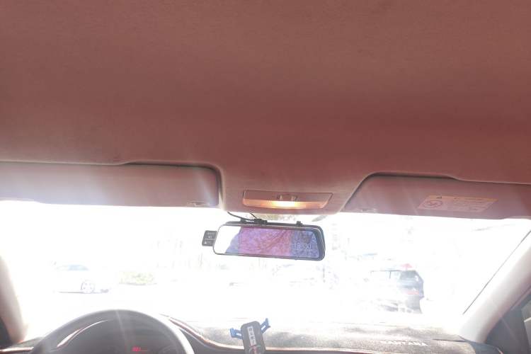 Used Volkswagen Santana 2019 1.5L Manual Fashion Edition China VI Standard Headliner