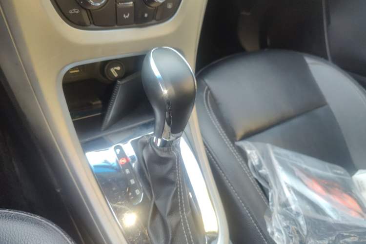 Used Buick GT 2014 XT 1.6L Automatic Fashion Edition
