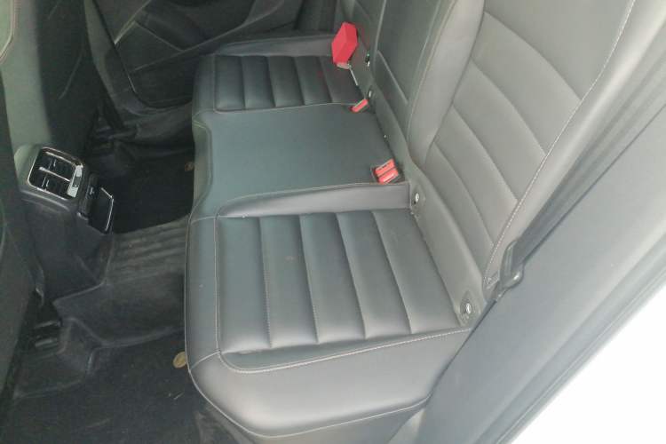 Used Volkswagen Tharu 2020 280TSI Two-Wheel Drive Comfort Edition China VI Standard
