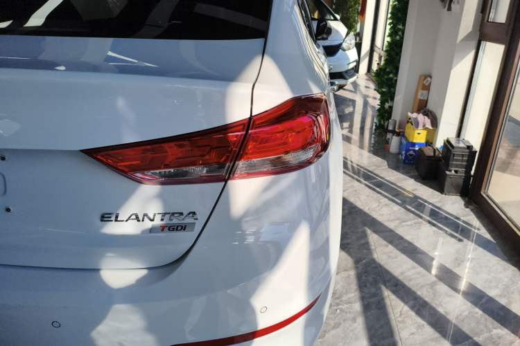 Used Hyundai Elantra (6th Generation / Lingdong) 2020 1.4T Dual-Clutch Xuan Dong · Dynamic Version Right Rear Taillight